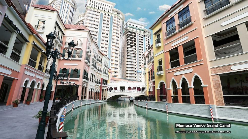 Zen Rooms Vinia Edsa Q.C. كويزون سيتي المظهر الخارجي الصورة